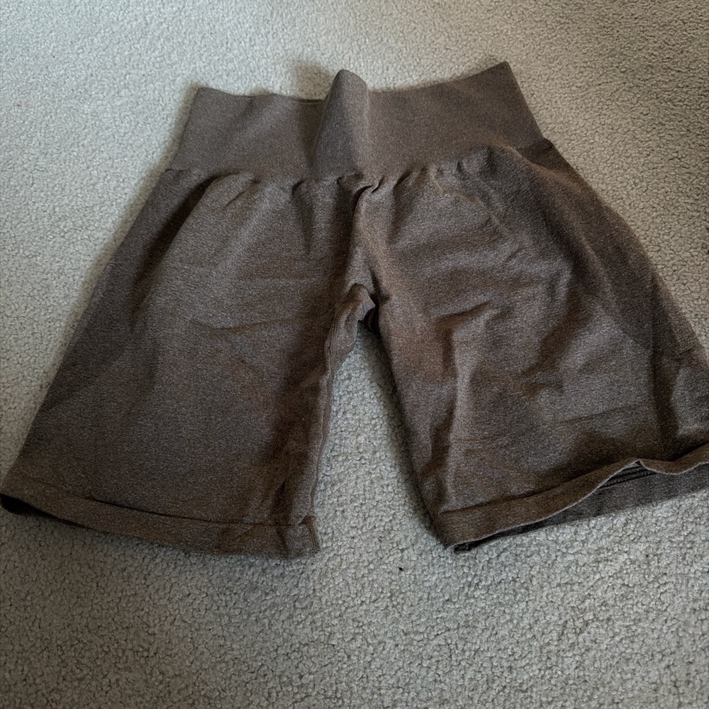NVGTN Women's Chocolate Bike Shorts